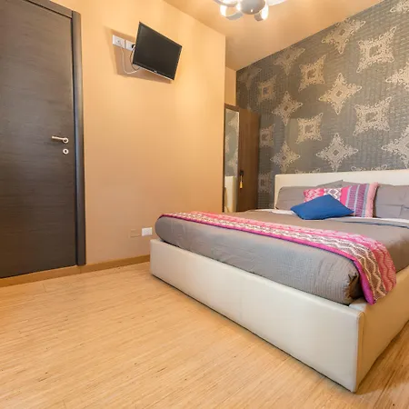 Konukevi Italstay - Nuova Residenza Romeo -